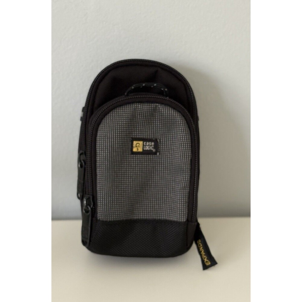 Case Logic Compact Camera Carrying Case Black Travel Belt Loop Expandable Zipper